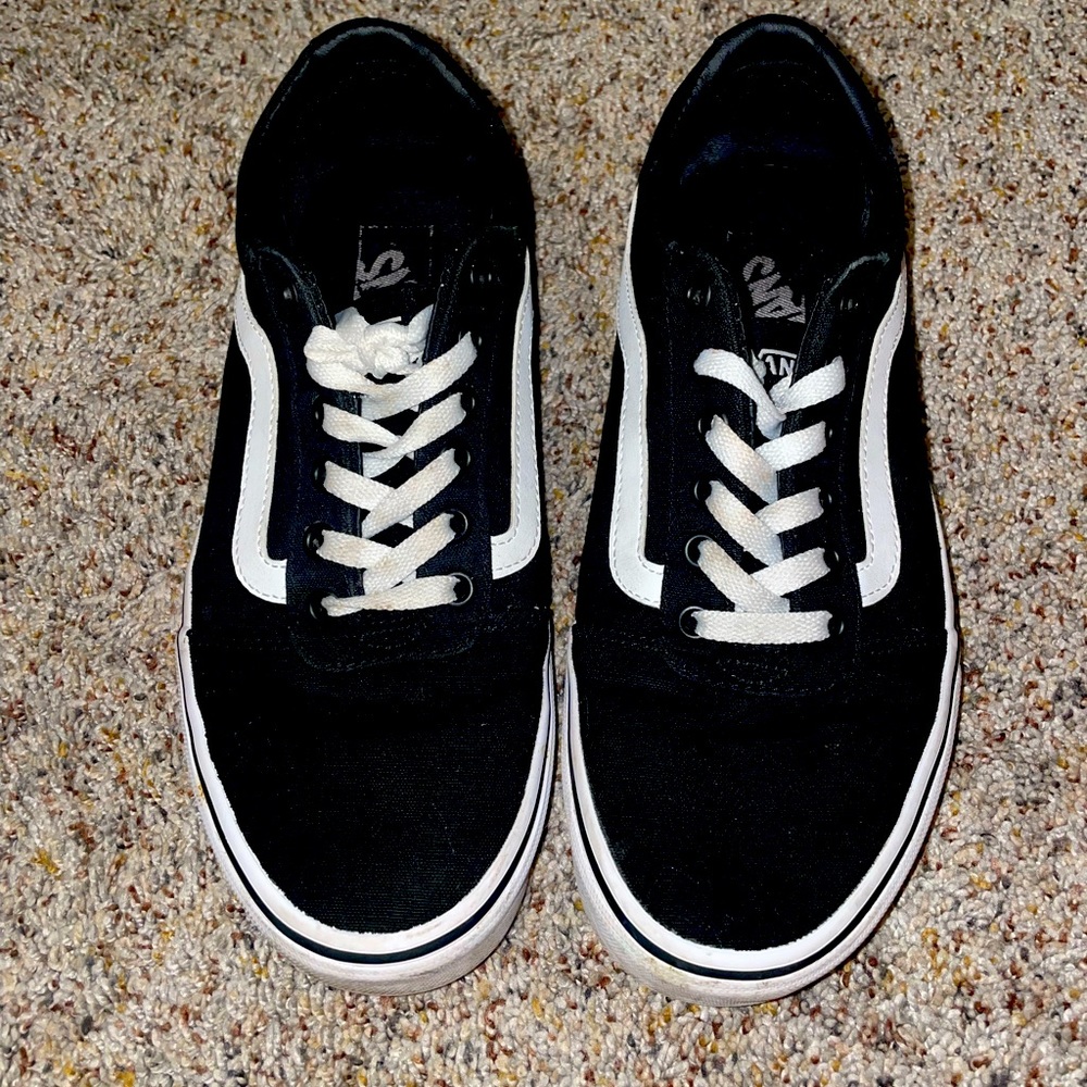 Black and White Womens VANS